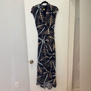 Maeve Desert Star Abstract geometric print Maxi Dress v neck front slip